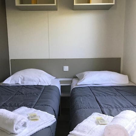 Camp'Hotel Le Thao La Rochelle-Ile De Re L'Houmeau Bagian luar foto